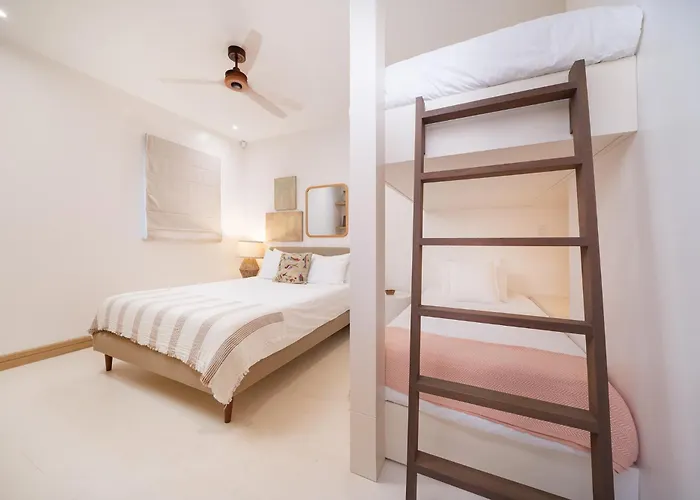 Plaza Mercado 12 - Beach, Oceanfront 2br, 2ba In Catalinas *