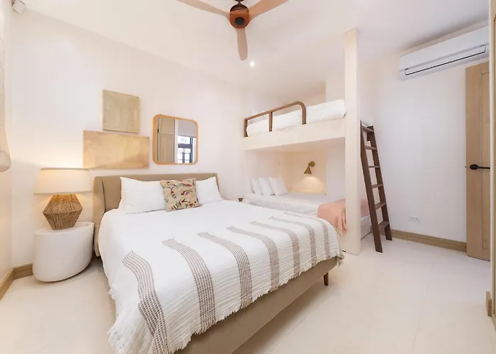 Plaza Mercado 12 - Beach, Oceanfront 2br, 2ba In Catalinas