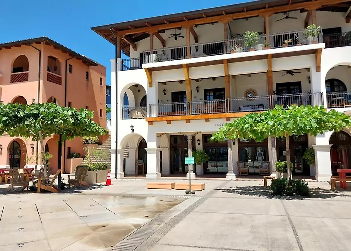 Plaza Mercado 12 - Beach, Oceanfront 2br, 2ba In Catalinas Playa Danta